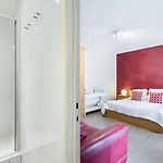 Visavis Bed & Breakfast 3*