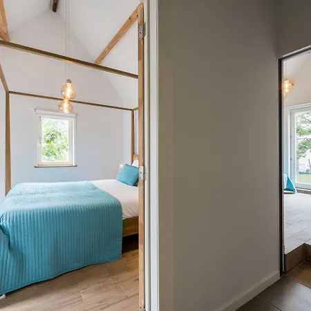 Visavis Bed & Breakfast De Haan
