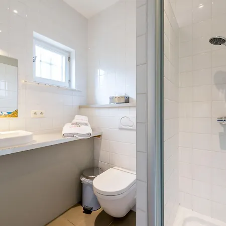 Bed & Breakfast Visavis De Haan