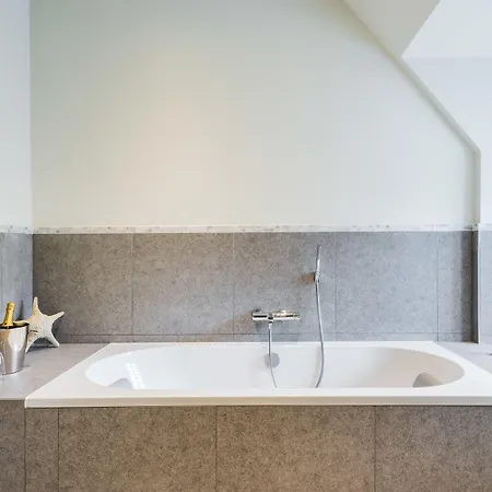 Visavis فندق مبيت وإفطار 3*