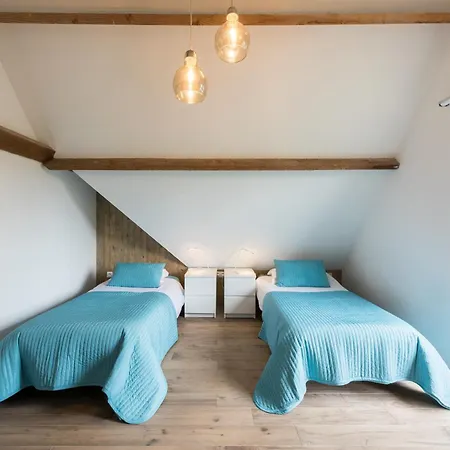 Visavis Bed & Breakfast De Haan