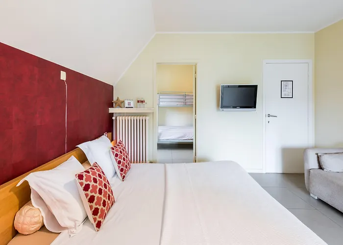 Visavis Bed & Breakfast 3*